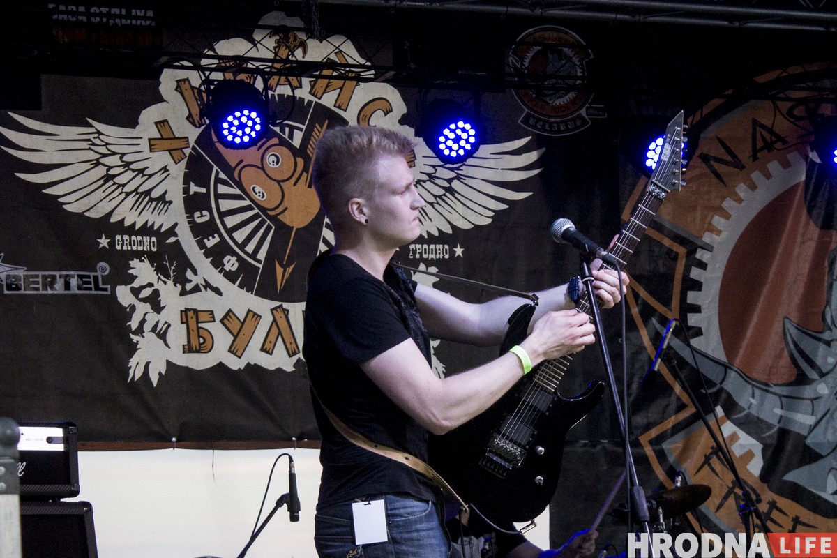 РСП, Dzieciuki и бесплатные татуировки. Как прошел байк-фестиваль «Хавайся ў бульбу-2019» РСП, Dzieciuki и бесплатные татуировки. Как прошел байк-фестиваль «Хавайся ў бульбу-2019»