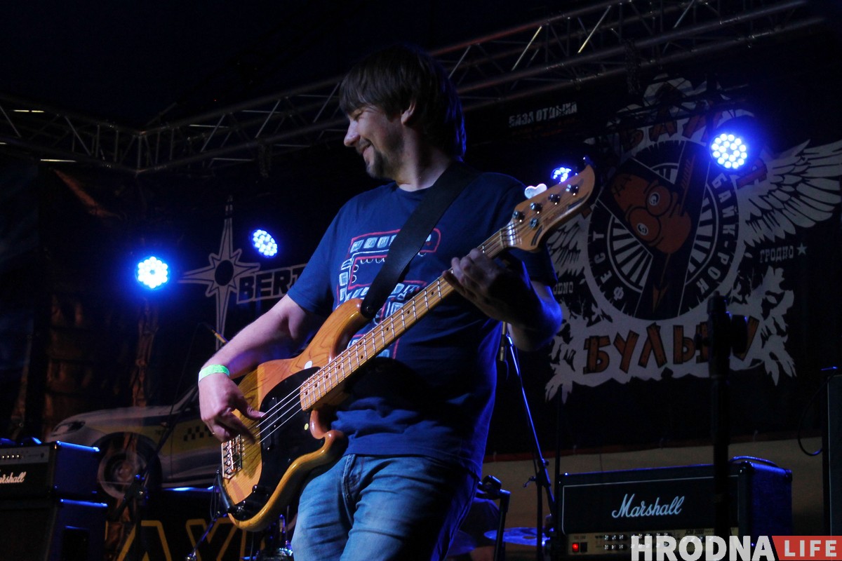 РСП, Dzieciuki и бесплатные татуировки. Как прошел байк-фестиваль «Хавайся ў бульбу-2019» РСП, Dzieciuki и бесплатные татуировки. Как прошел байк-фестиваль «Хавайся ў бульбу-2019»