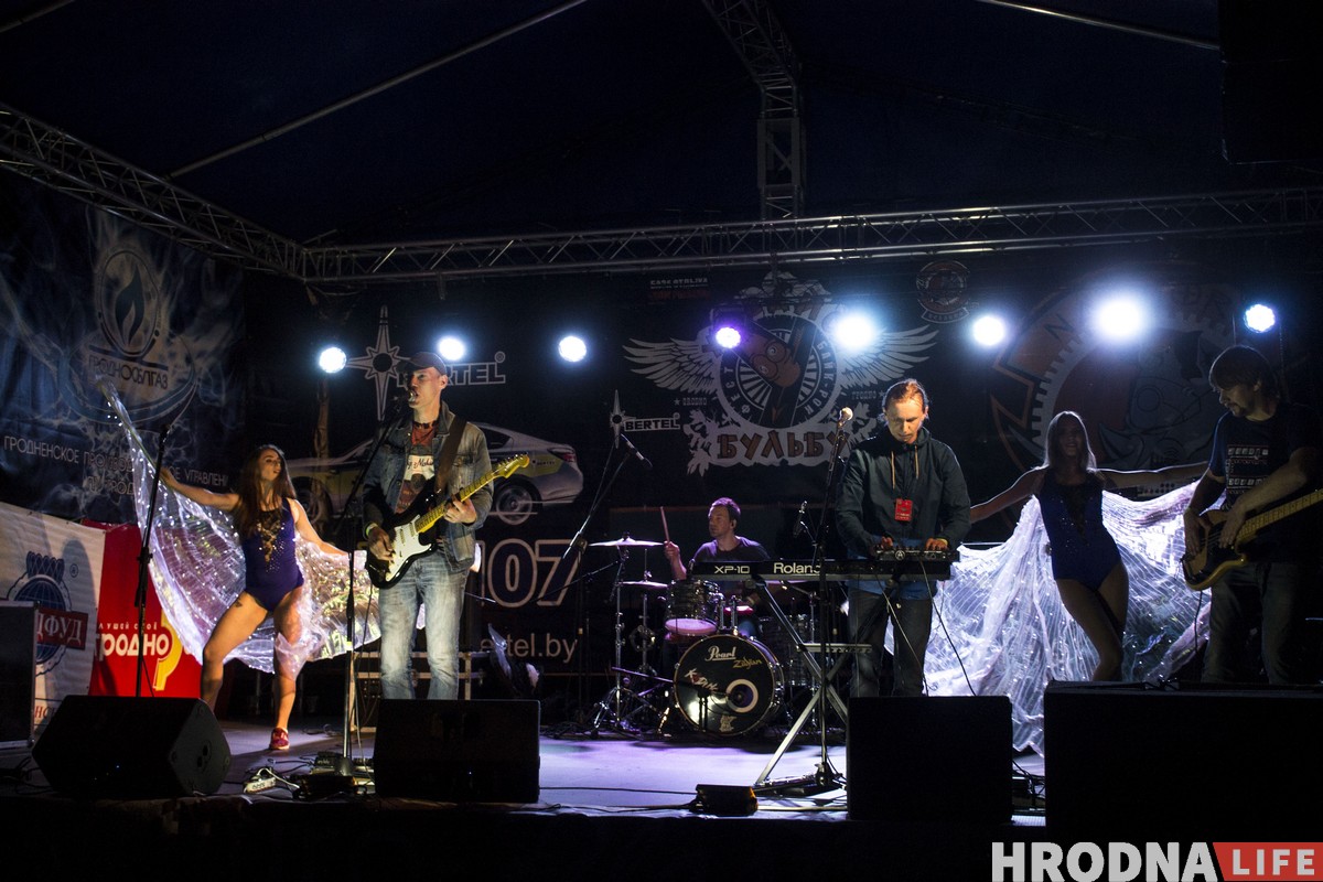 РСП, Dzieciuki и бесплатные татуировки. Как прошел байк-фестиваль «Хавайся ў бульбу-2019» РСП, Dzieciuki и бесплатные татуировки. Как прошел байк-фестиваль «Хавайся ў бульбу-2019»