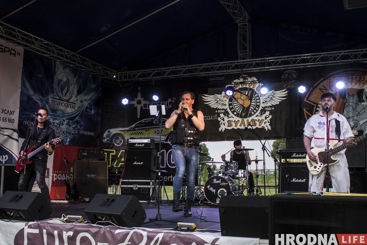 РСП, Dzieciuki и бесплатные татуировки. Как прошел байк-фестиваль «Хавайся ў бульбу-2019» РСП, Dzieciuki и бесплатные татуировки. Как прошел байк-фестиваль «Хавайся ў бульбу-2019»