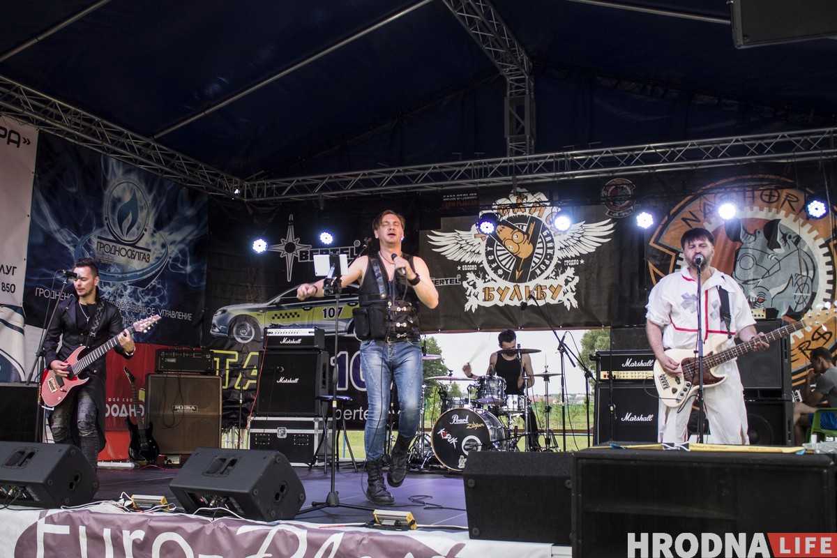 РСП, Dzieciuki и бесплатные татуировки. Как прошел байк-фестиваль «Хавайся ў бульбу-2019» РСП, Dzieciuki и бесплатные татуировки. Как прошел байк-фестиваль «Хавайся ў бульбу-2019»