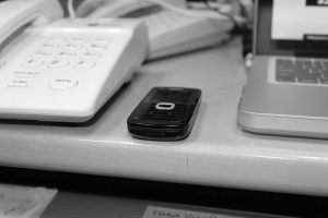 Неизвестный позвонил с телефона «Лидского пива» в Кубу и наговорил на 11 тысяч долларов