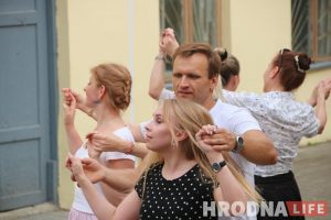 Районы. Кварталы: Полетели на Юбилейку - загорать и купаться, пока лето не кончилось! (+видео с дрона) Районы. Кварталы: Полетели на Юбилейку - загорать и купаться, пока лето не кончилось! (+видео с дрона)