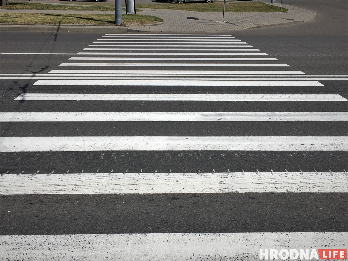 Как выглядит асфальт после репетиции парада ко Дню независимости и что об этом пишут в Instagram Как выглядит асфальт после репетиции парада ко Дню независимости и что об этом пишут в Instagram