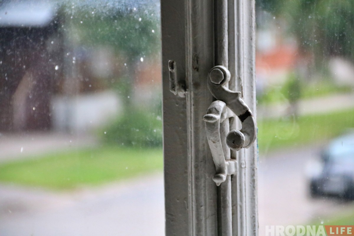 Старые дома на Мицкевича попытаются сохранить. Их будут продавать по одному Старые дома на Мицкевича попытаются сохранить. Их будут продавать по одному