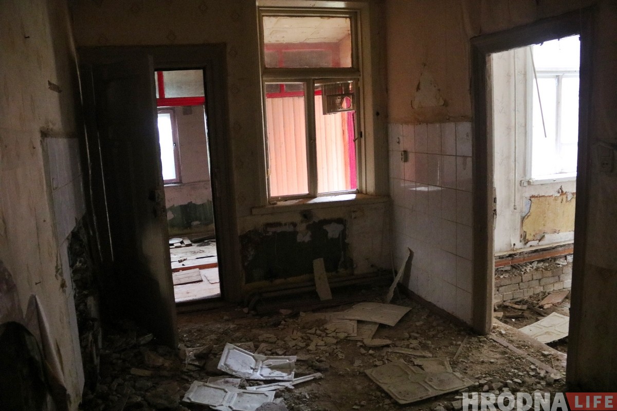 Старые дома на Мицкевича попытаются сохранить. Их будут продавать по одному Старые дома на Мицкевича попытаются сохранить. Их будут продавать по одному