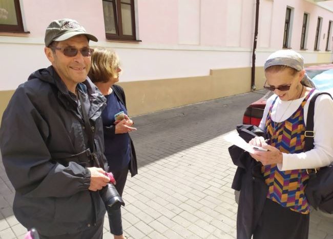 Зачем американец Дэвид приехал в Гродно, откуда его предки бежали 100 лет назад