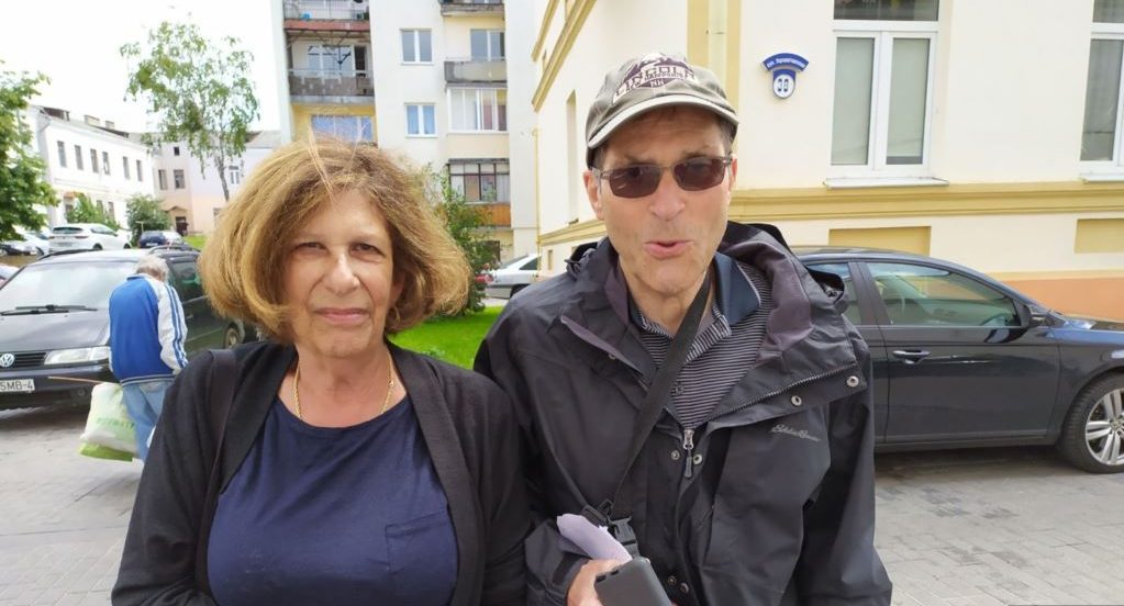 Зачем американец Дэвид приехал в Гродно, откуда его предки бежали 100 лет назад