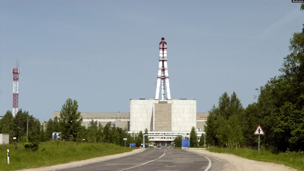 На остановленную Игналинскую АЭС, где снимали сериал «Чернобыль», начали возить экскурсии
