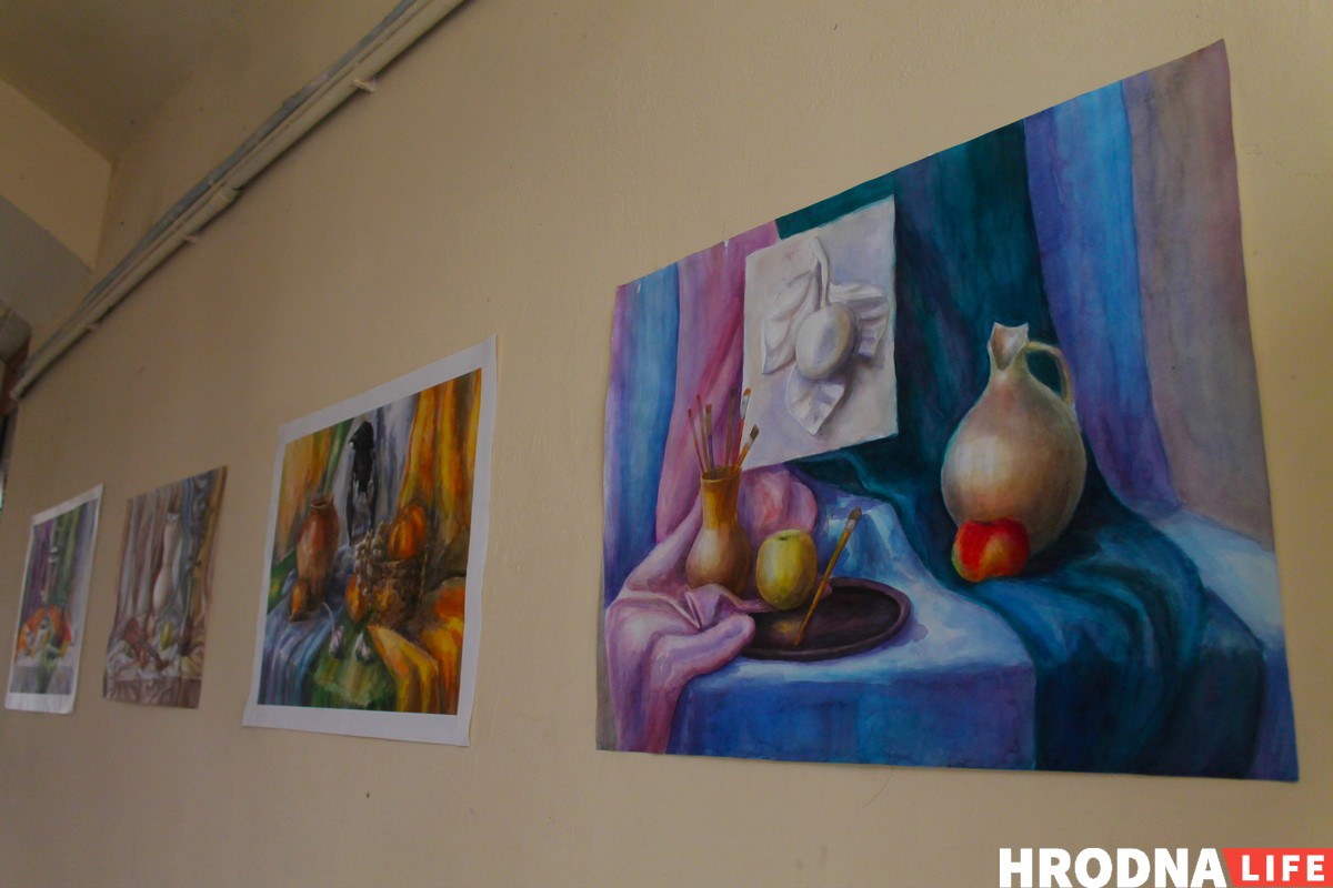 В Гродно появилась "Выставка в подворотне". Кто ее создал? В Гродно появилась "Выставка в подворотне". Кто ее создал?