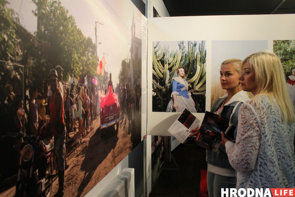 "Дает надежду". Выставка World Press Photo открылась в Гродно