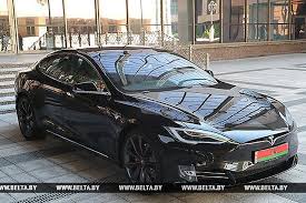 Илон Маск высказался о подаренном Лукашенко Tesla Илон Маск высказался о подаренном Лукашенко Tesla