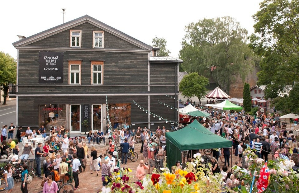 >Фэст у квартале Калнцыема ў Рызе. Фота: facebook