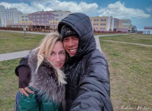 Парень из Индонезии женился на гродненке и снимает про их отношения видео