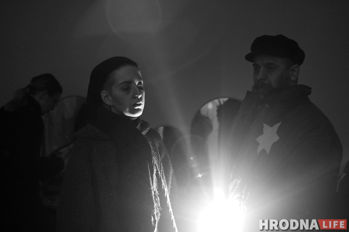 "Молчаливый" перформанс в память жертв Холокоста прошел в Гродно "Молчаливый" перформанс в память жертв Холокоста прошел в Гродно