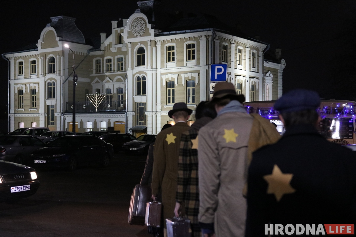 "Молчаливый" перформанс в память жертв Холокоста прошел в Гродно "Молчаливый" перформанс в память жертв Холокоста прошел в Гродно