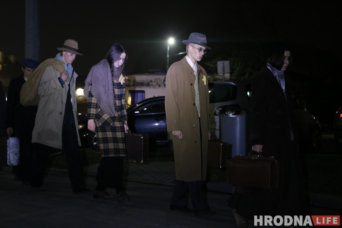 "Молчаливый" перформанс в память жертв Холокоста прошел в Гродно "Молчаливый" перформанс в память жертв Холокоста прошел в Гродно