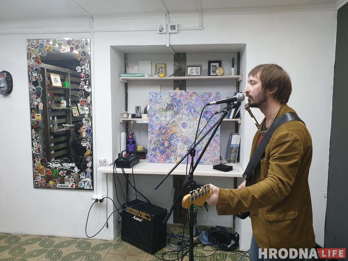 Закрытый клуб для творческих людей организовали в Гродно. Попасть можно только по знакомству