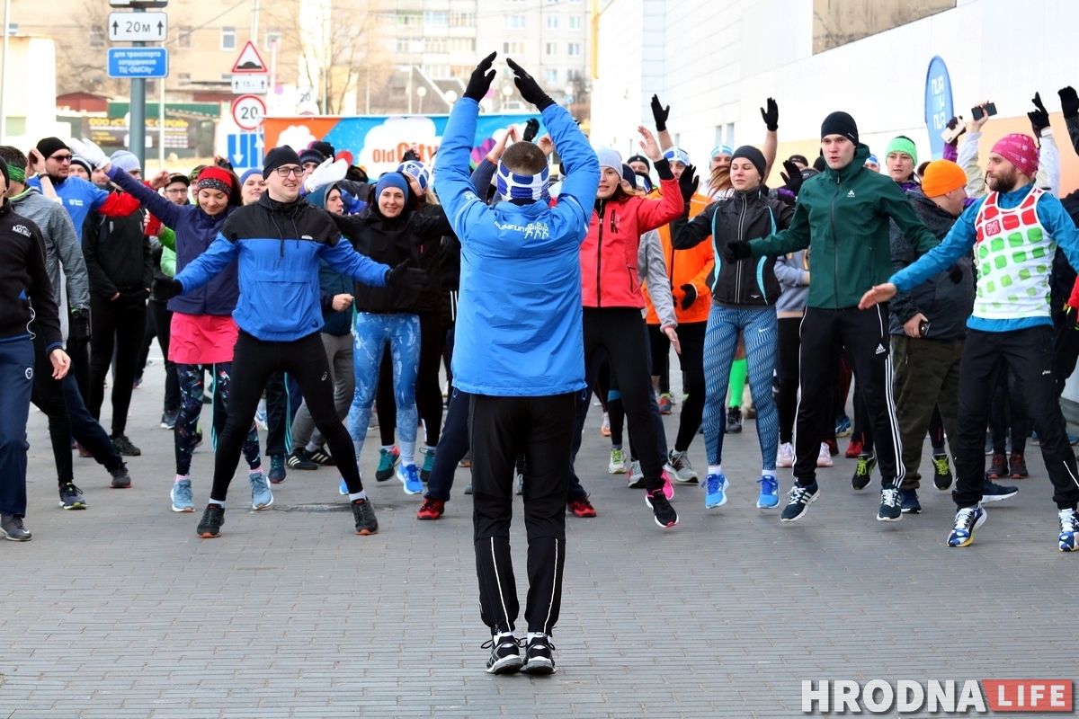 «Мы начинаем разбегивать Гродно». 23 февраля гродненцы пробежались вокруг города «Мы начинаем разбегивать Гродно». 23 февраля гродненцы пробежались вокруг города