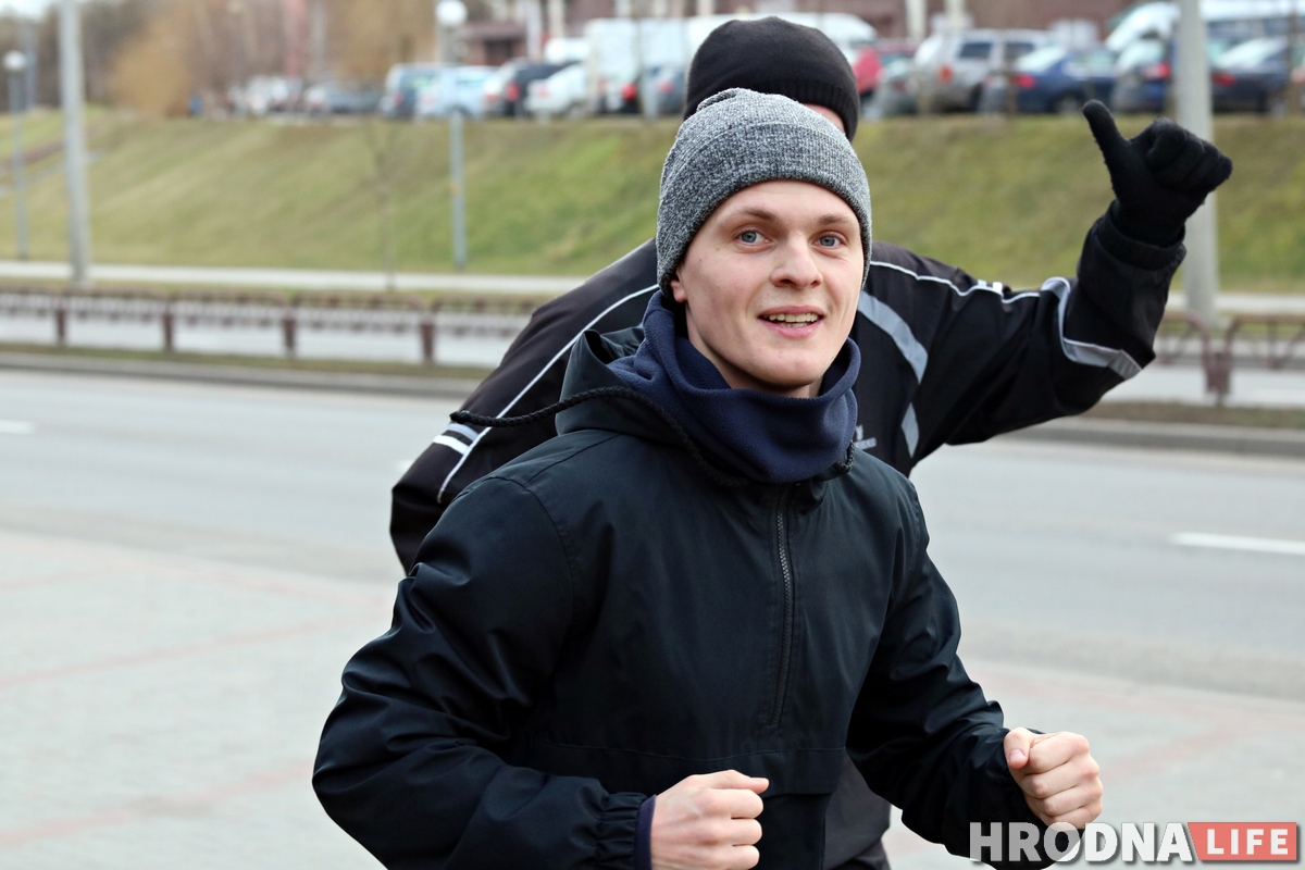 «Мы начинаем разбегивать Гродно». 23 февраля гродненцы пробежались вокруг города «Мы начинаем разбегивать Гродно». 23 февраля гродненцы пробежались вокруг города