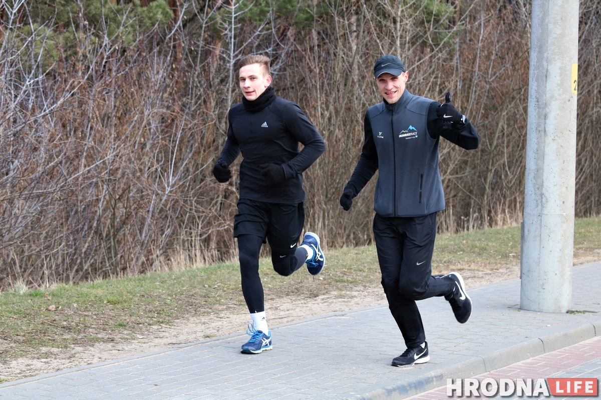 «Мы начинаем разбегивать Гродно». 23 февраля гродненцы пробежались вокруг города «Мы начинаем разбегивать Гродно». 23 февраля гродненцы пробежались вокруг города