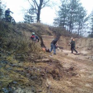 "Нарушения подтвердились". Что говорят областные власти о гоночной трассе в лесу у Зарицы "Нарушения подтвердились". Что говорят областные власти о гоночной трассе в лесу у Зарицы