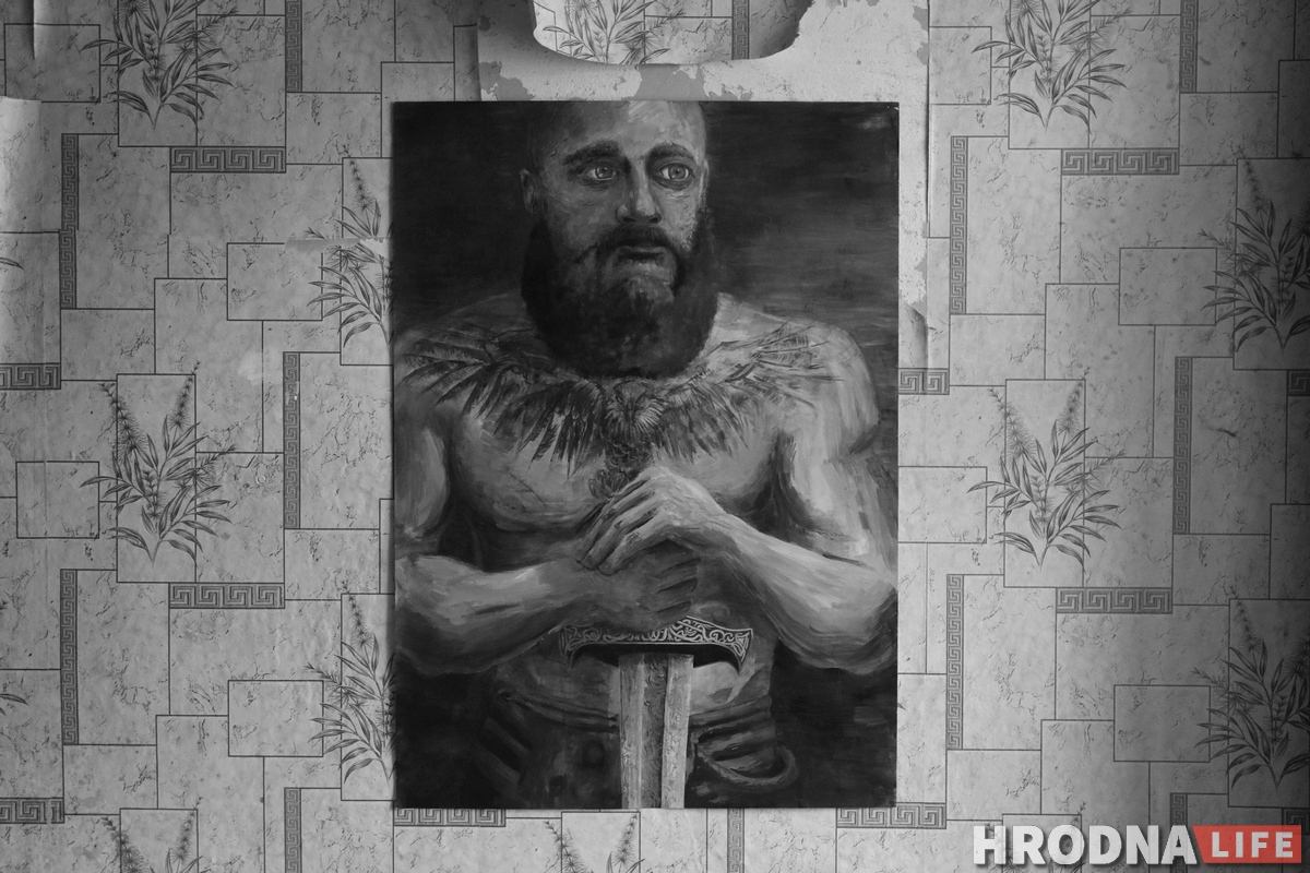 Галерея одного дня: молодые художники выставились в пустой квартире в центре Гродно