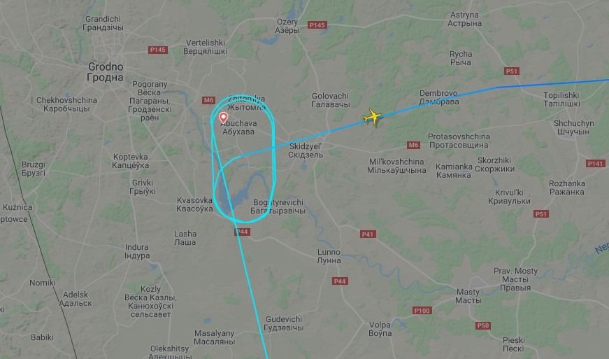 Праз снегапад у Гродне не змог прызямліцца самалёт з турыстамі