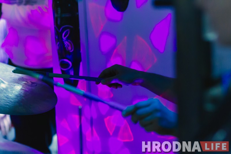 Художница, журналист и певец и поэтесса. "Территория творчества" раскрыла для гродненцев еще четыре интересные личности Художница, журналист и певец и поэтесса. "Территория творчества" раскрыла для гродненцев еще четыре интересные личности