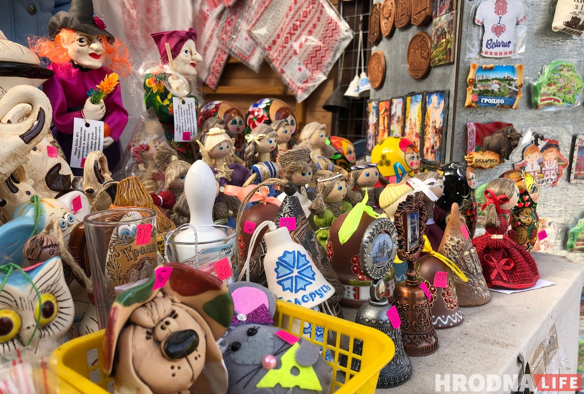 «Продержимся ещё месяц-два». Как неделя без туристов изменила Гродно