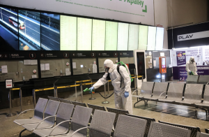 В Польше ввели положение эпидемии: более 400 зараженных, ожидаются еще тысячи В Польше ввели положение эпидемии: более 400 зараженных, ожидаются еще тысячи