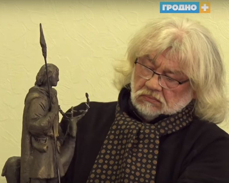 Каким будет святой Губерт? В Гродно показали мяккую модель новой городской скульптуры