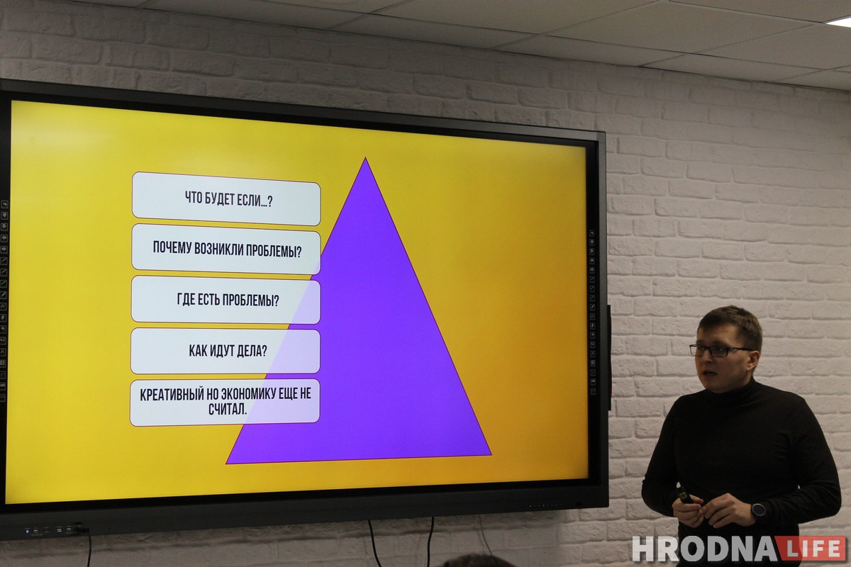 Как стать маркетологом, которому заплатят. Назар Шегда все разложил по полочкам