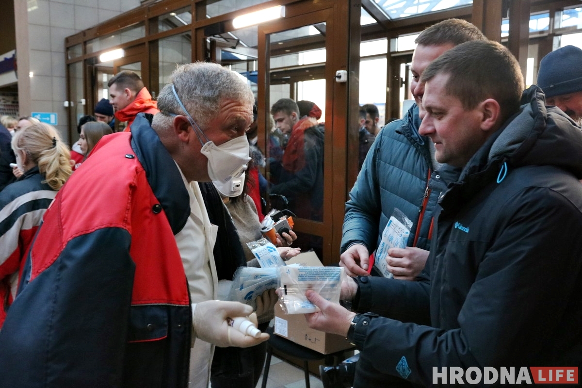 Матч "Нёман" - "Шахцёр" маглі правесці пры пустых трыбунах