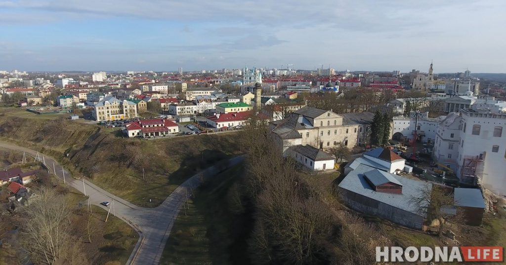 Появился аудиогид по Гродно на трех языках. Его сделали в Минске