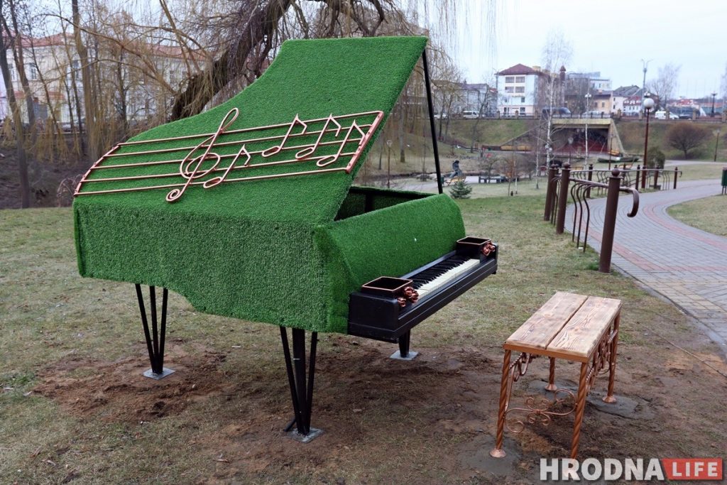 Украшают как умеют. Почему креатив ЖКХ не остановит даже главный архитектор