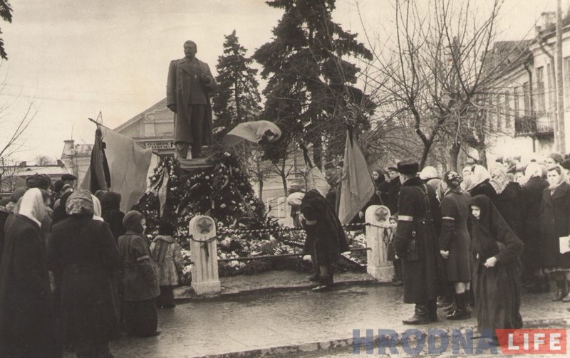 «Думали, будет конец света». Как прощались со Сталиным в Гродно