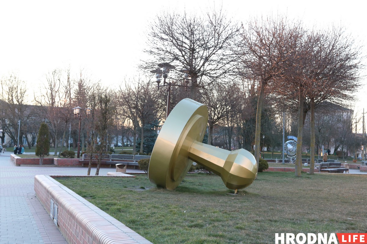 Украшают как умеют. Почему креатив ЖКХ не остановит даже главный архитектор