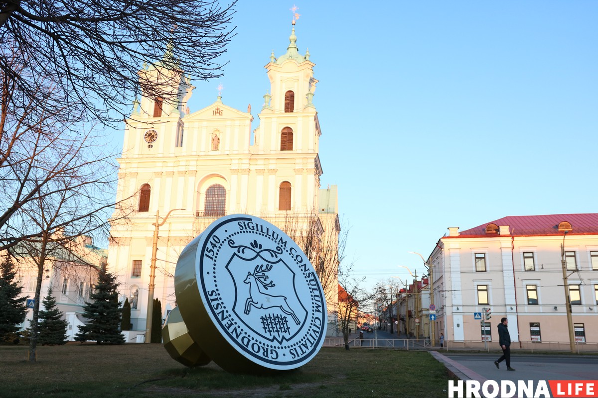 Украшают как умеют. Почему креатив ЖКХ не остановит даже главный архитектор