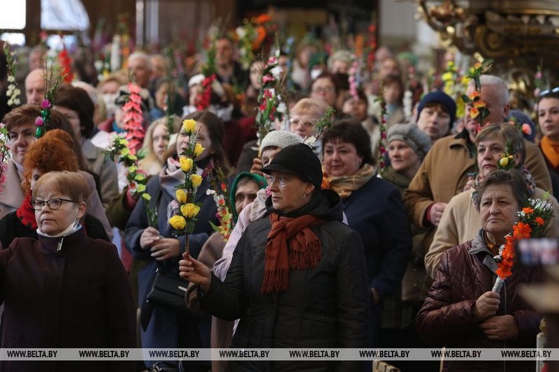 Как мы прожили год коронавируса в Гродно: действия властей, взаимопомощь общества и цифры, в которые не верил никто