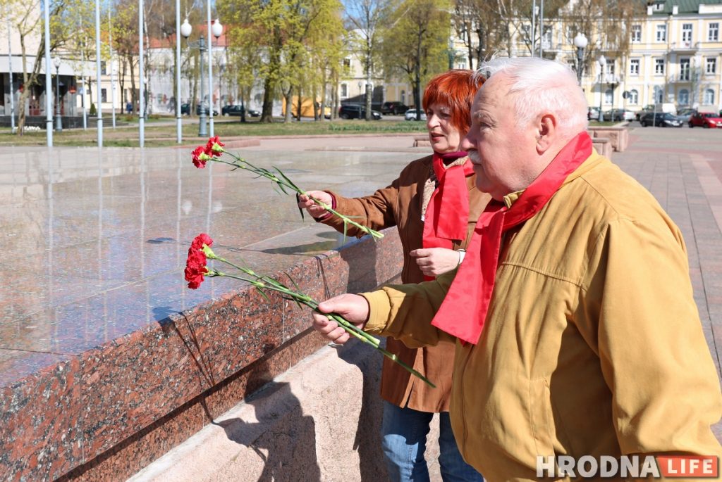 Ленину 150: даже во время эпидемии гродненские коммунисты не забыли про вождя