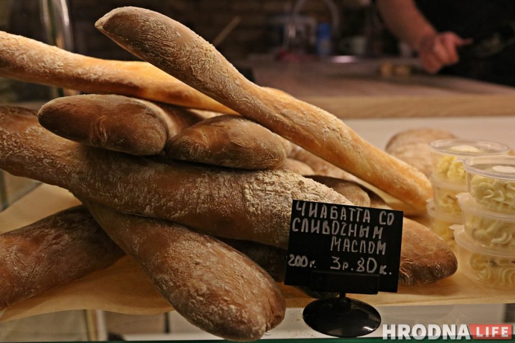 “Мы дали этому месту вторую жизнь”. В подвале на Советской открылось кафе-пекарня