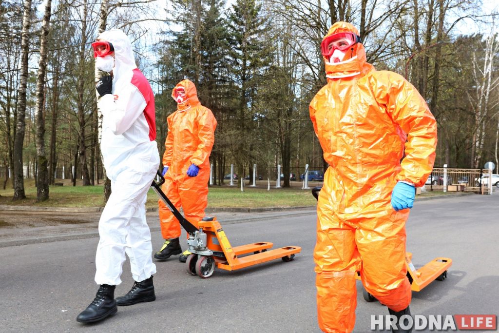 Для борьбы с коронавирусом в Гродно прибыла гуманитарная помощь из Польши