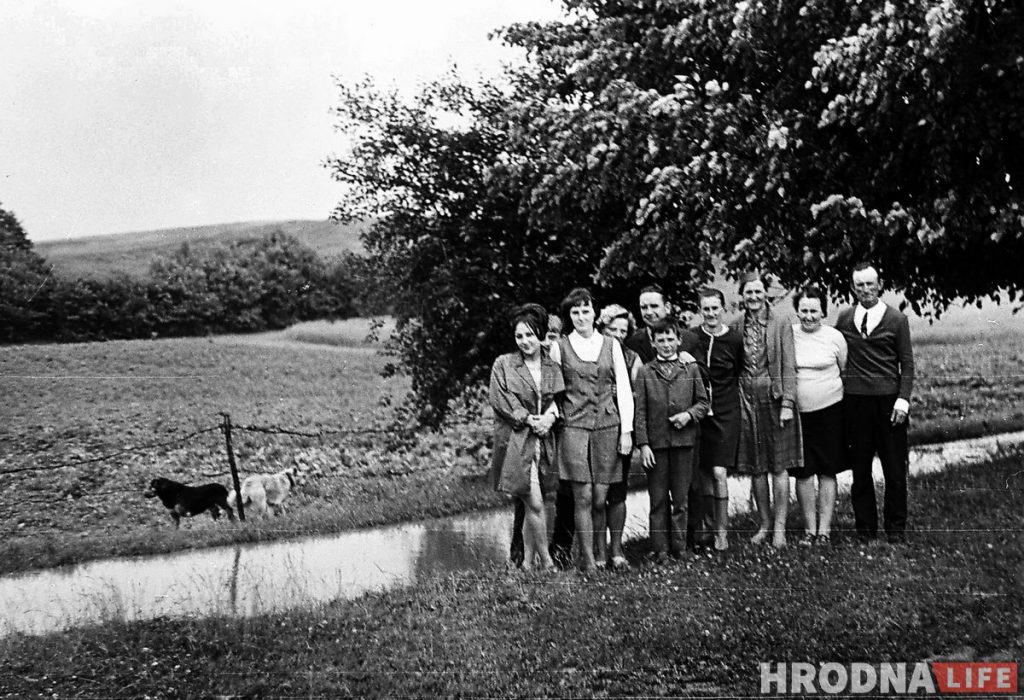 Жаночы раман часоў пандэміі. Наталля Дораш піша "фота-серыял" аб тым, што было і прайшло