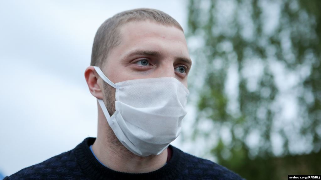 Увольняют фельдшера лидской скорой, который получил 7 суток после стрима Тихановского Увольняют фельдшера лидской скорой, который получил 7 суток после стрима Тихановского