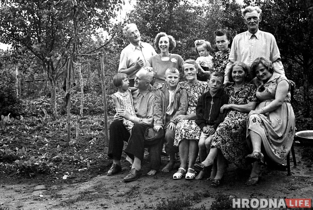 Женский роман времен пандемии. Серия 4. "Лето в Переселке"