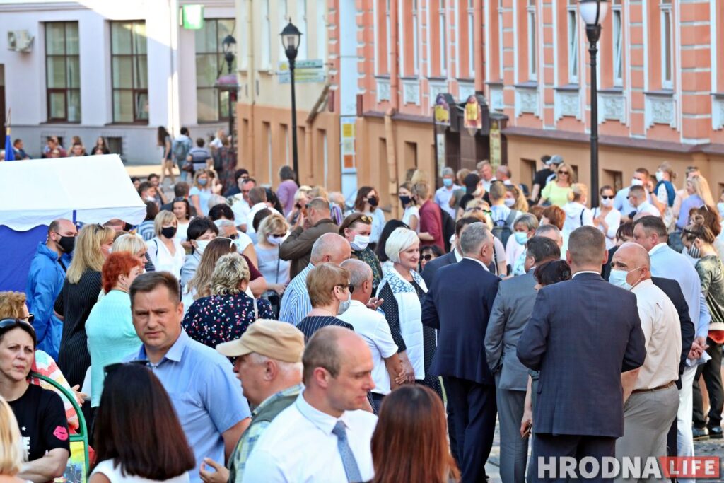 В Гродно прошел первый пикет за Лукашенко (ФОТО+ВИДЕО)