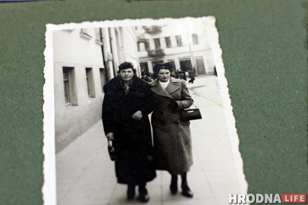 Башня в Румлево и аптека на Советской: в редакцию Hrodna.life попал еще один альбом старых фотографий