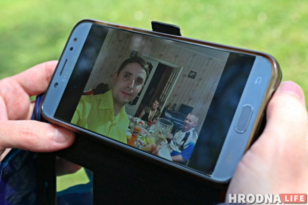 «Отцу до последнего не говорили, что мама умерла». Гродненец рассказал, как его семья столкнулась с COVID-19