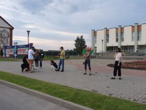 "Оказалось, такое в Беларуси возможно". Жителей Слонима будут судить за выход в город "Оказалось, такое в Беларуси возможно". Жителей Слонима будут судить за выход в город